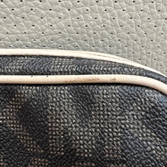 Michael Kors Brown and Cream Crossbody Bag - Picture 3 of 8